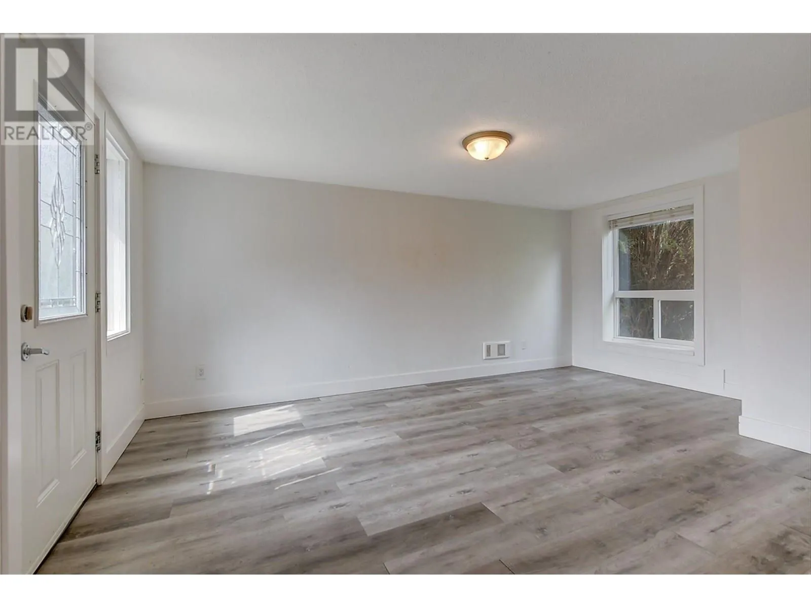 1291 Bernard Avenue Unit# 1