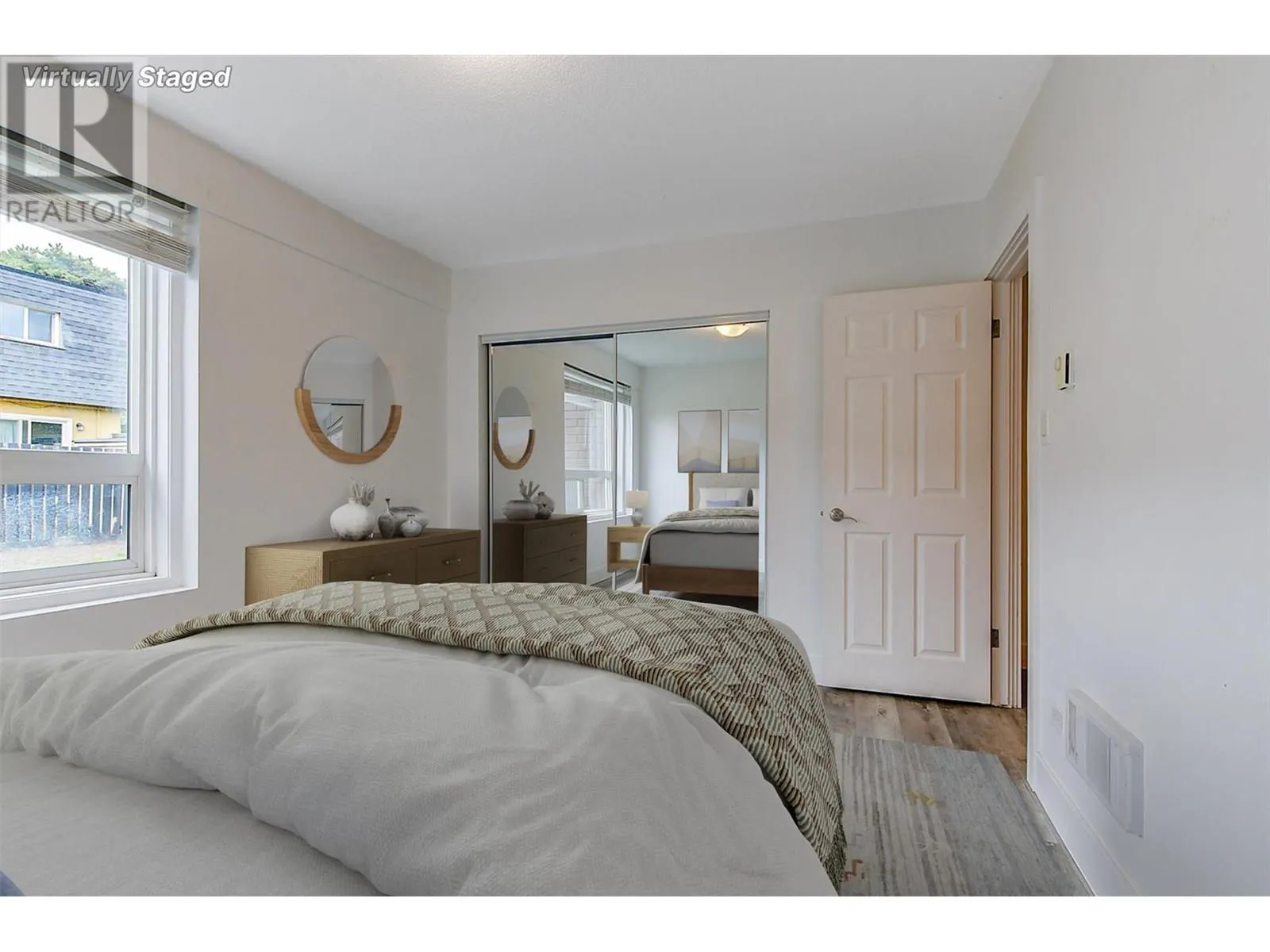 1291 Bernard Avenue Unit# 1