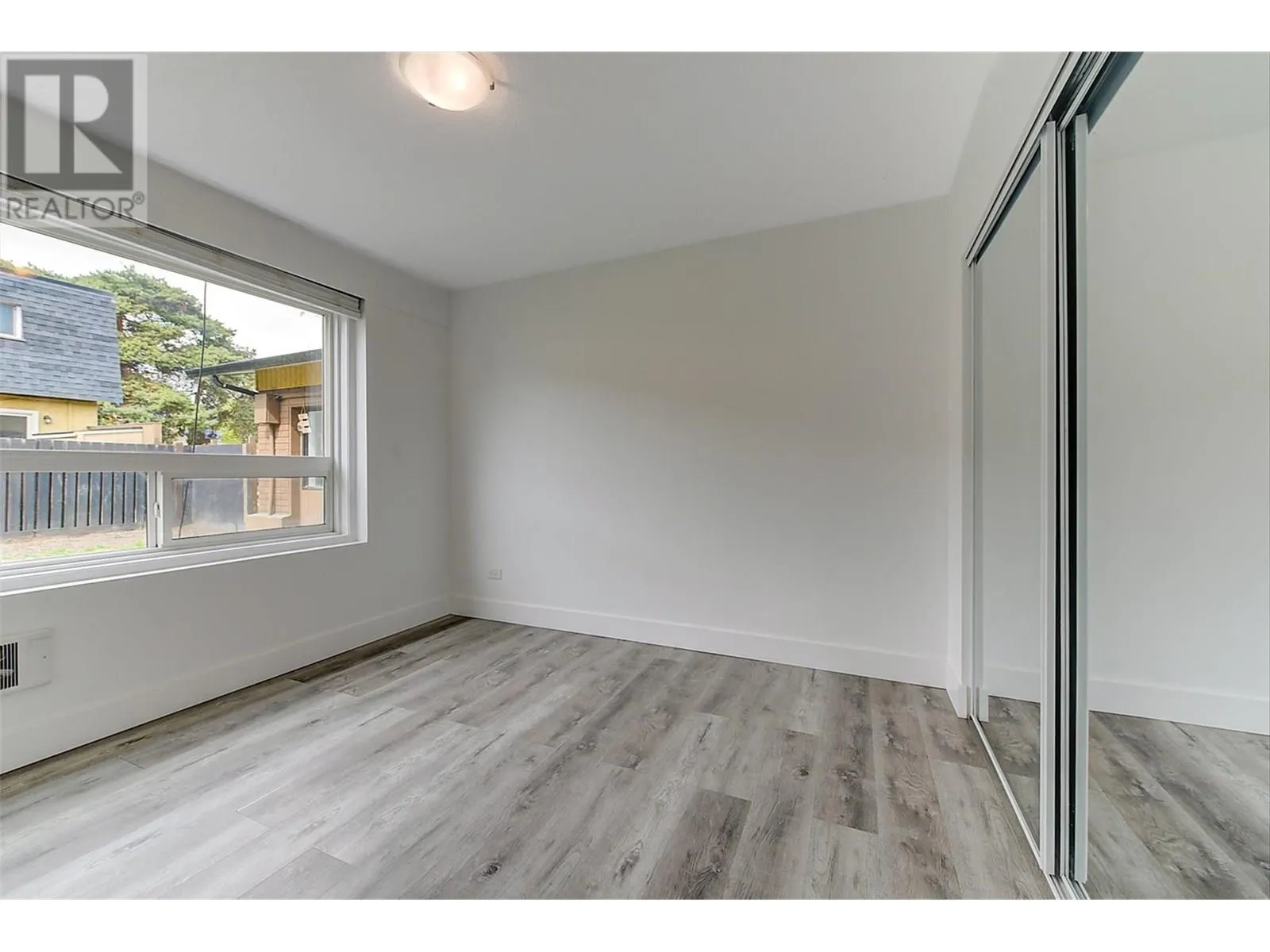 1291 Bernard Avenue Unit# 1