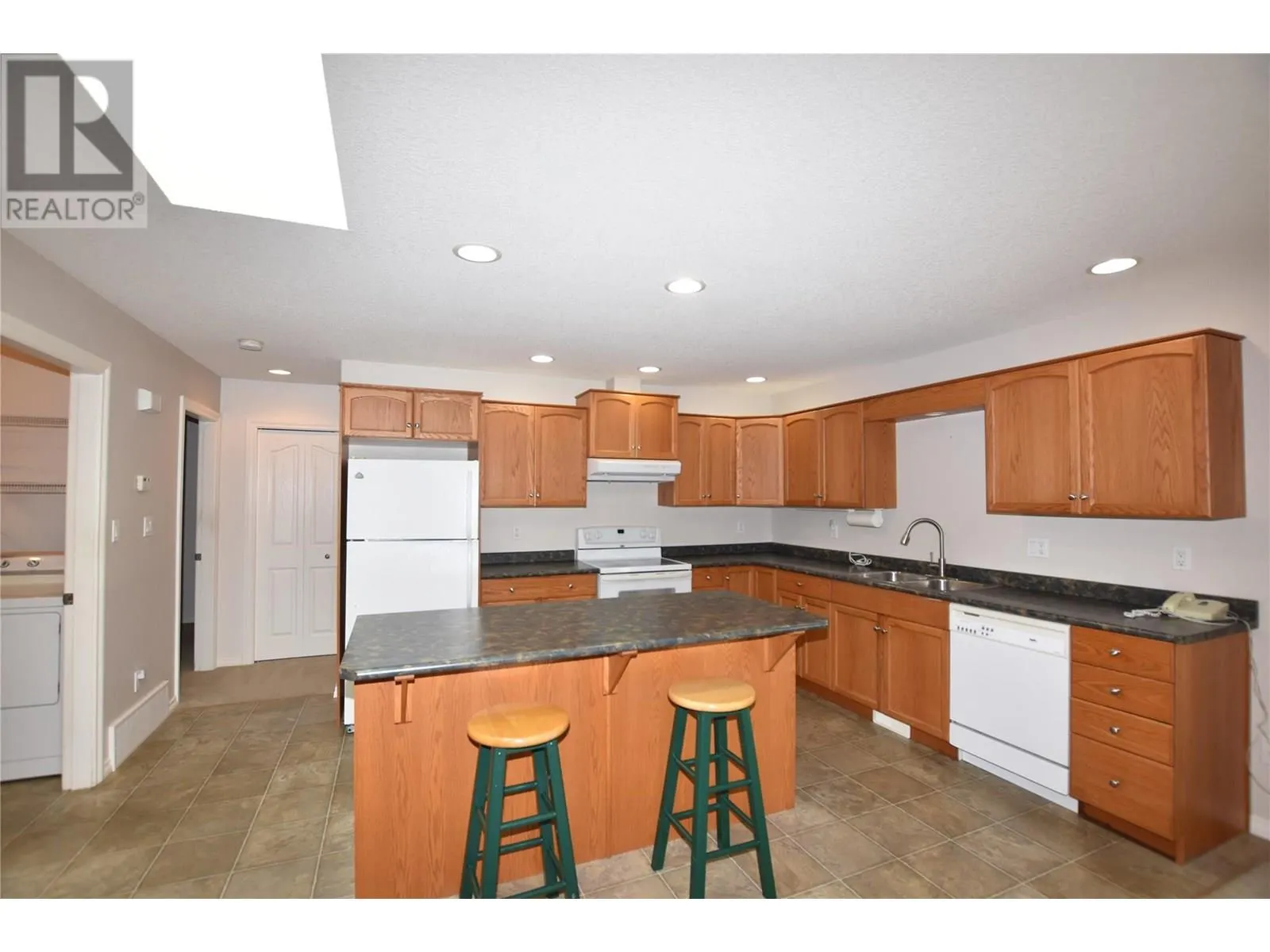 312 Grouse Avenue