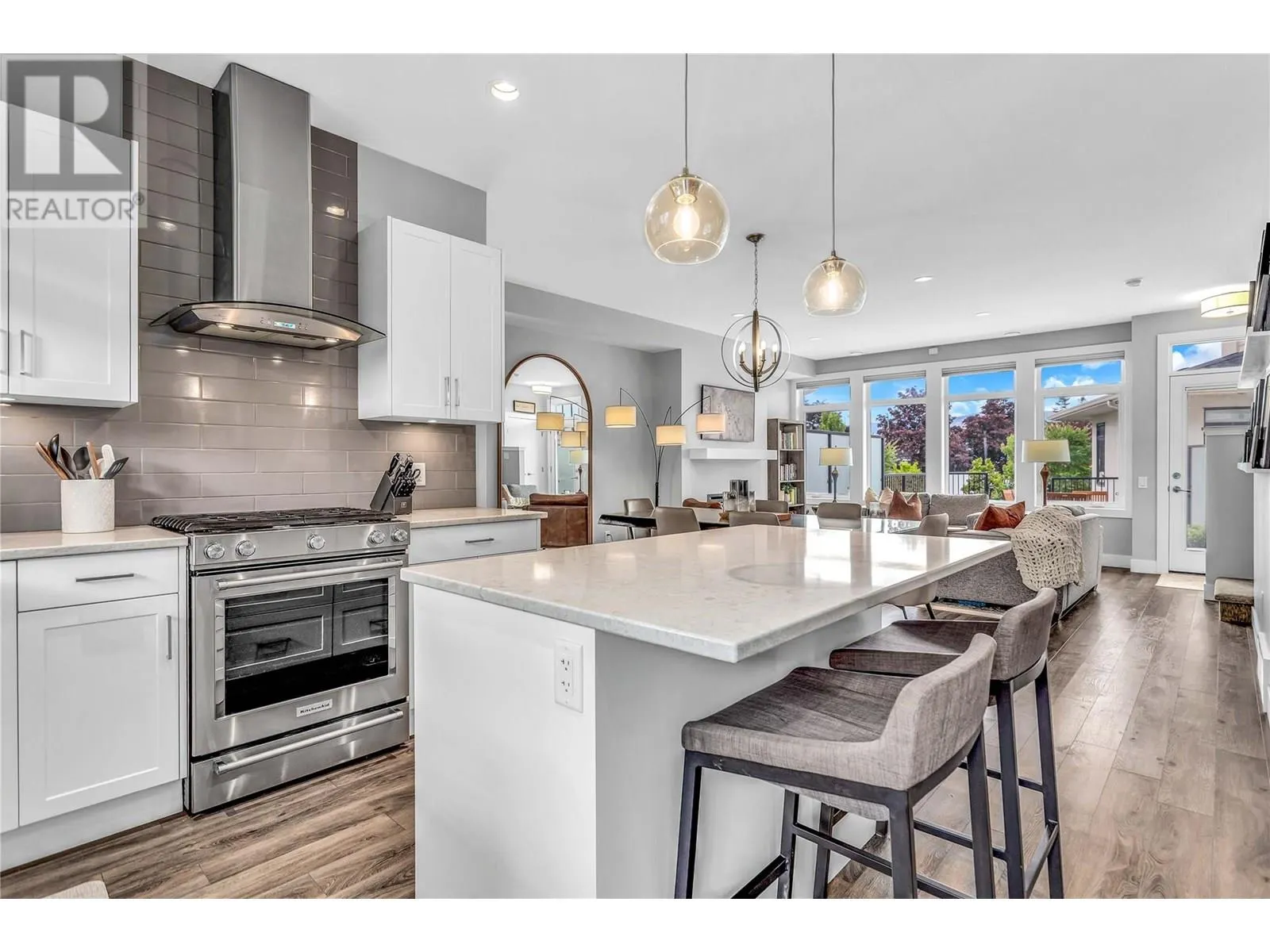 1102 Cameron Avenue Unit# 9