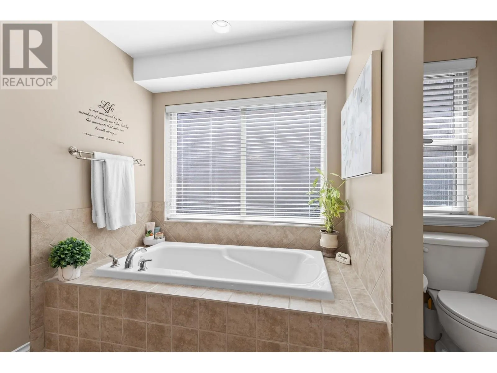 2455 Quail Ridge Boulevard Unit# 229