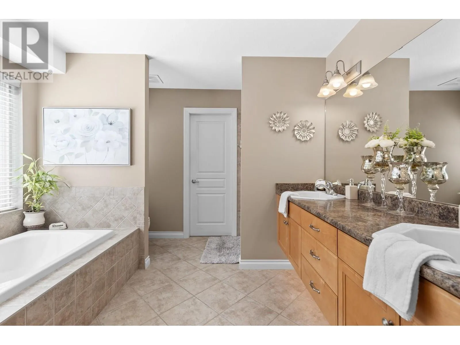 2455 Quail Ridge Boulevard Unit# 229