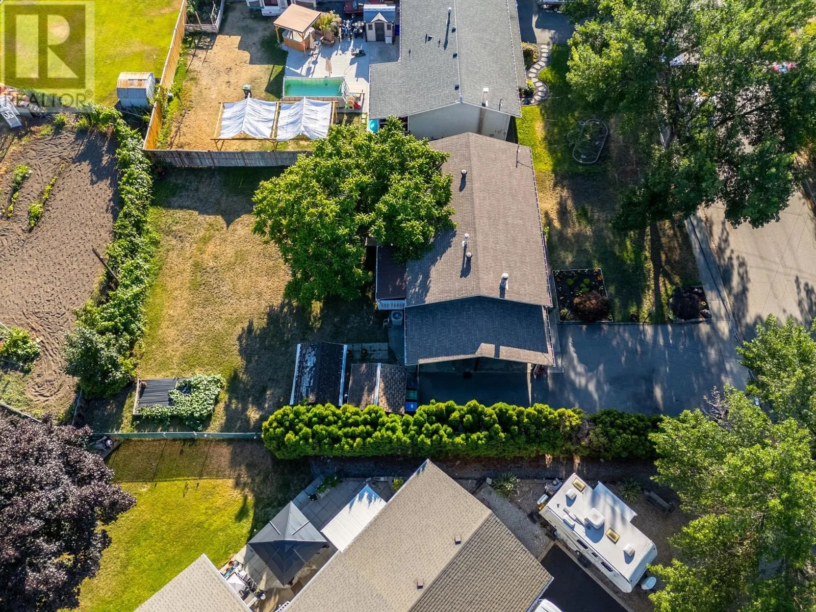 745 Dundee Road