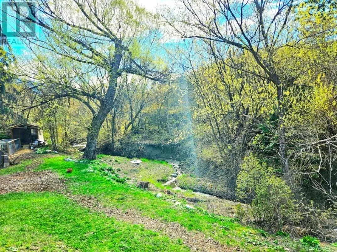 2000 Pottery Road