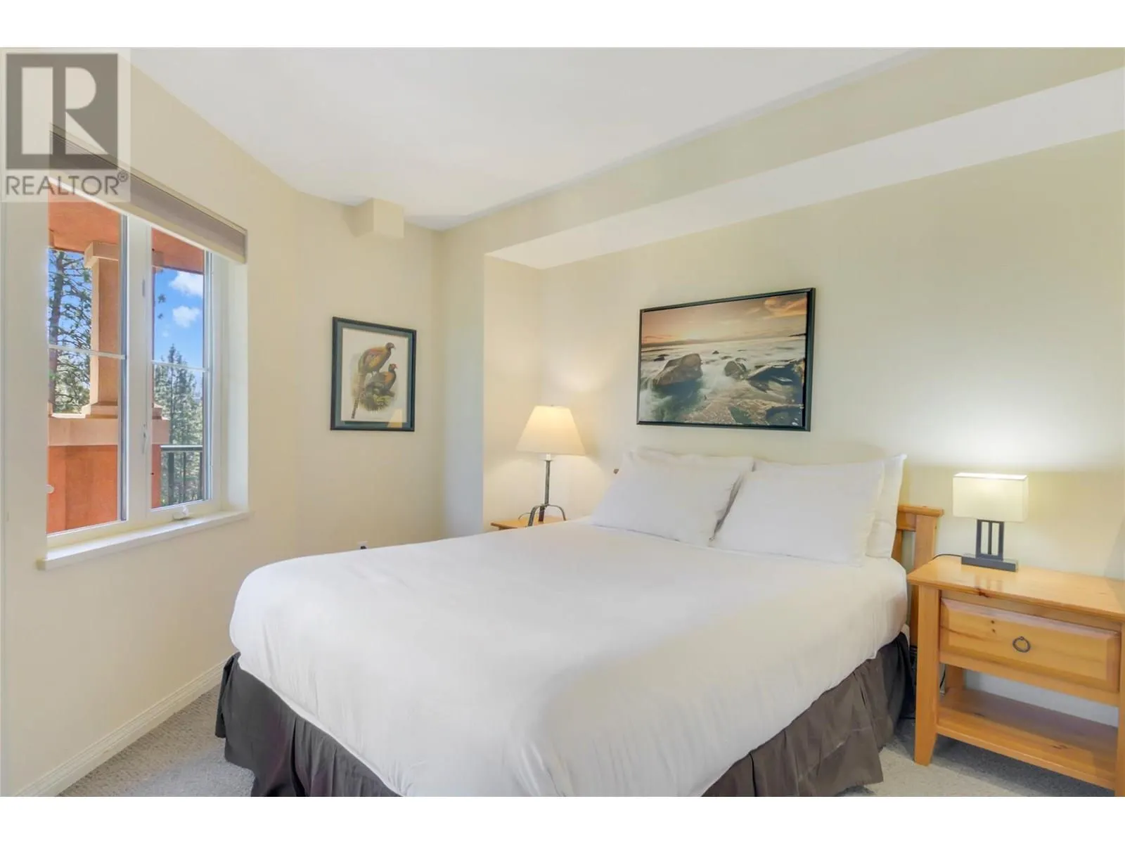 3185 Via Centrale Drive Unit# 201