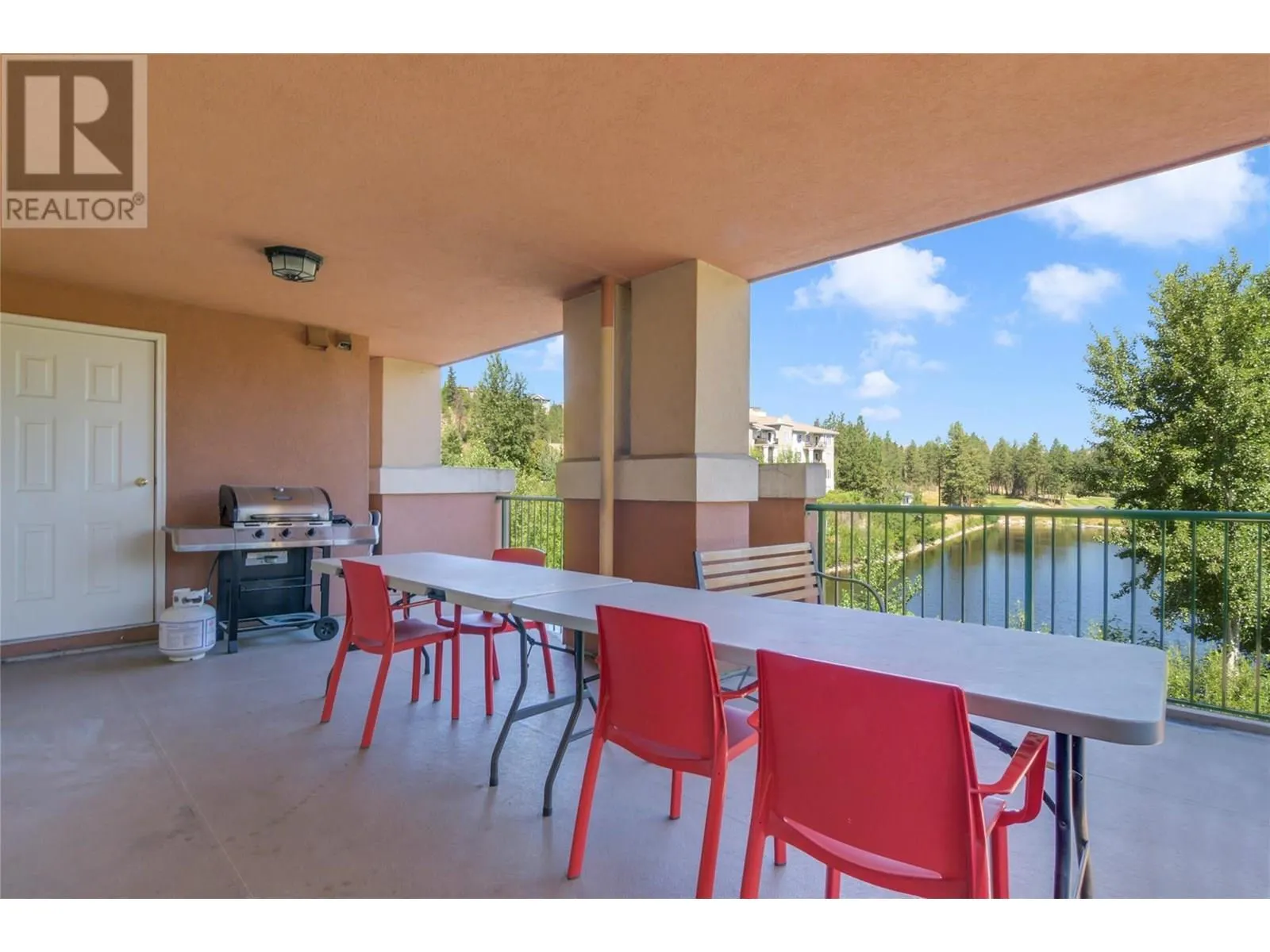 3185 Via Centrale Drive Unit# 201