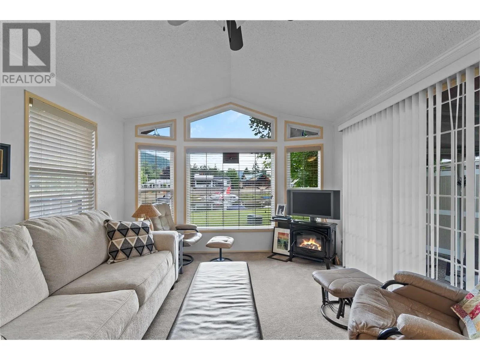 1455 Silver Sands Road Unit# 27 Lot# 27
