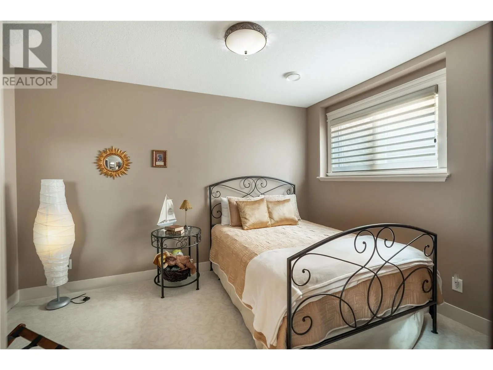 4768 CARMEL Crescent