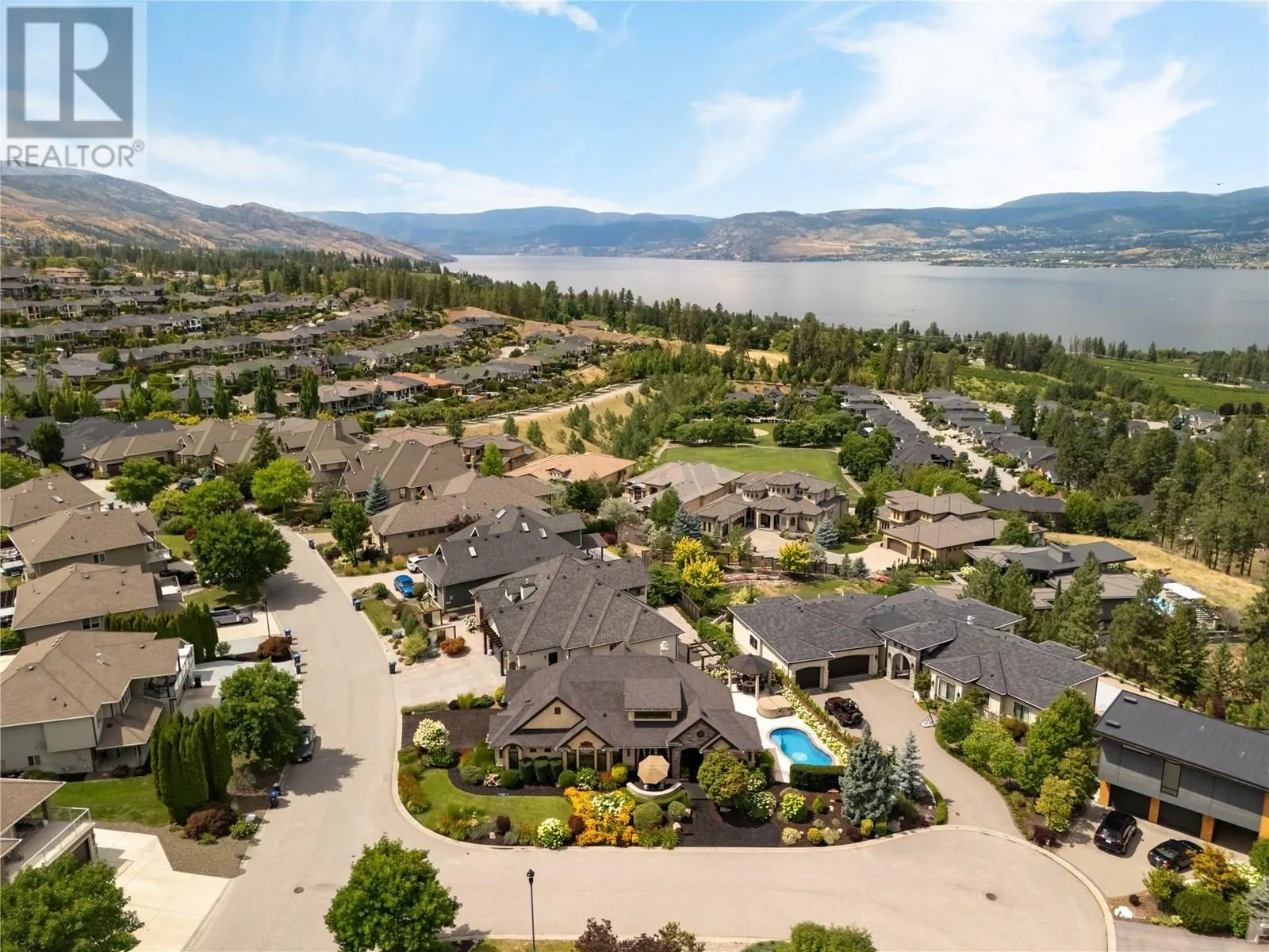4768 CARMEL Crescent