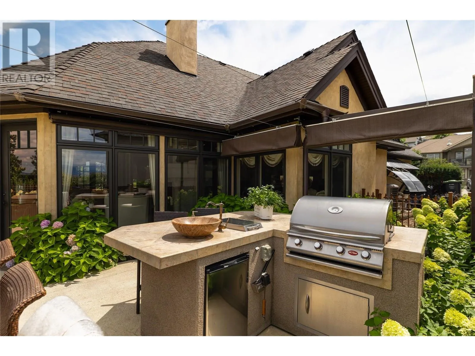 4768 CARMEL Crescent