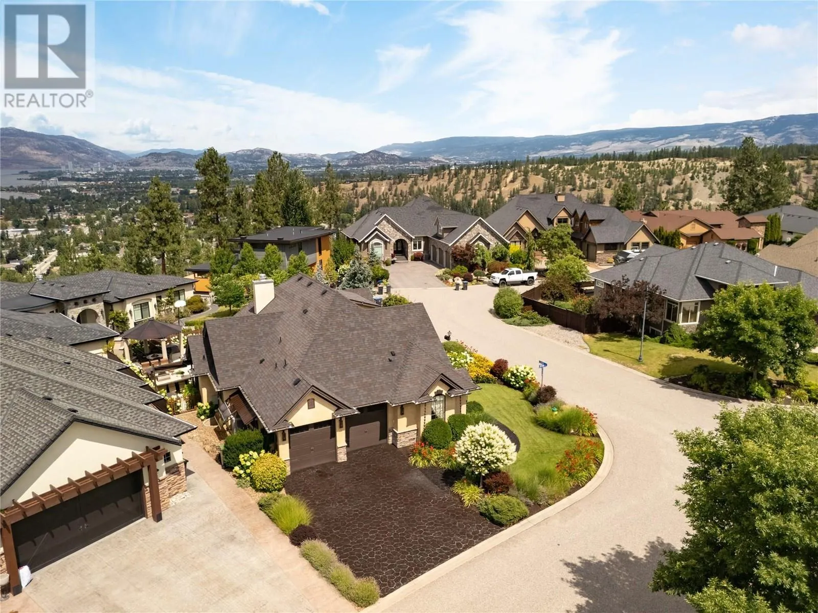 4768 CARMEL Crescent