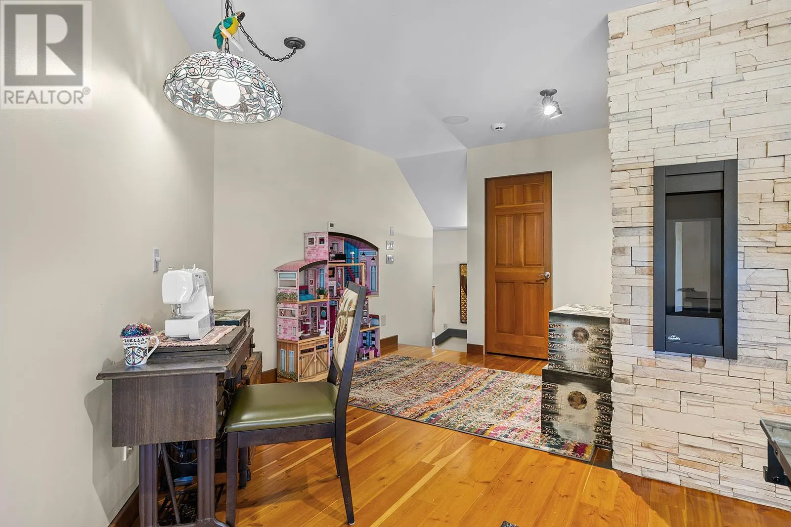 1682 Larkridge Court