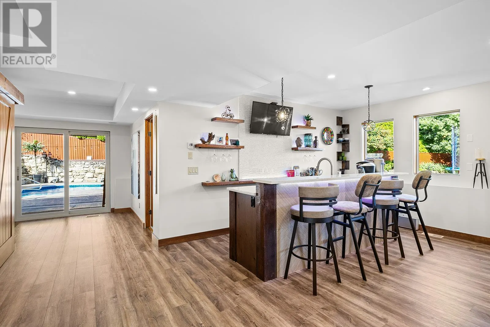 1682 Larkridge Court