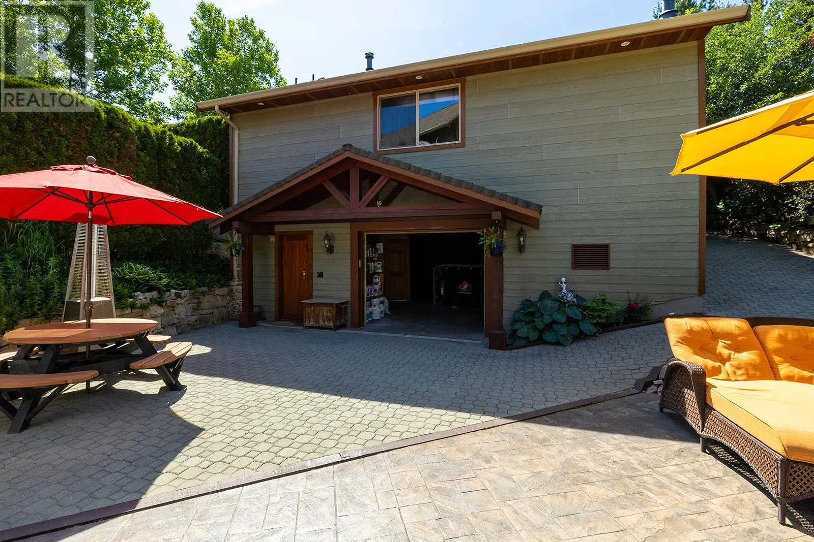 1682 Larkridge Court