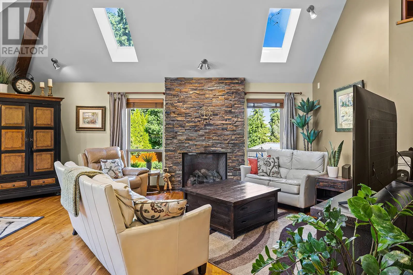 1682 Larkridge Court
