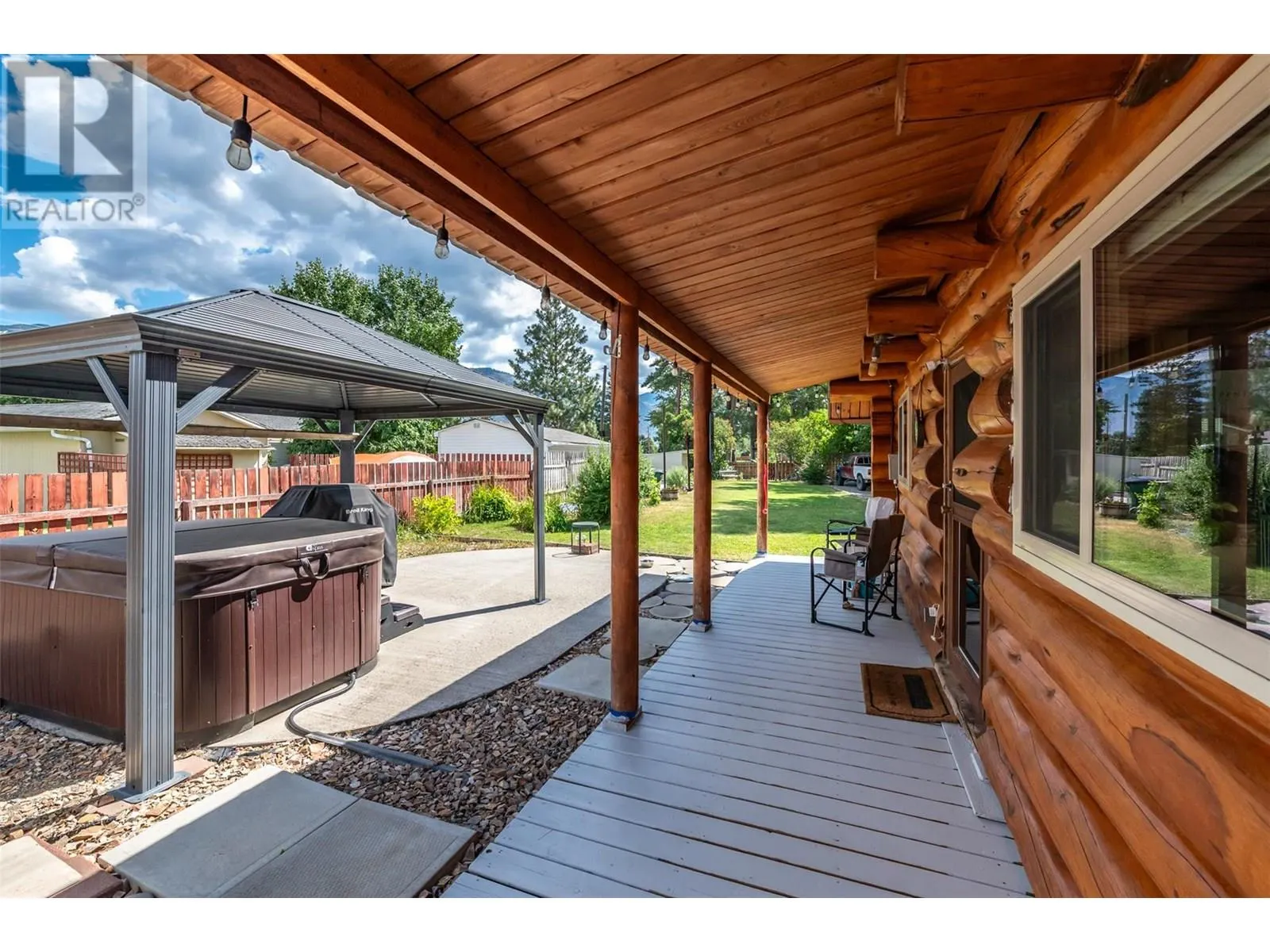 1230 Sykes Crescent