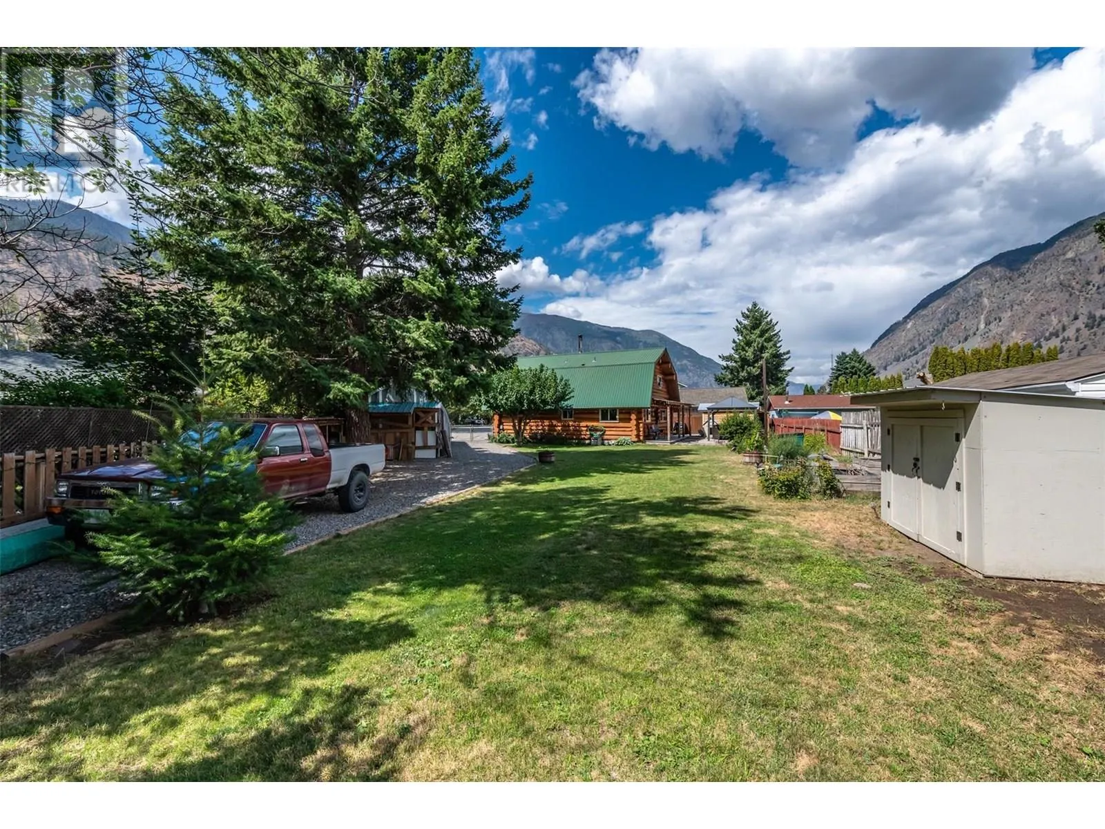 1230 Sykes Crescent
