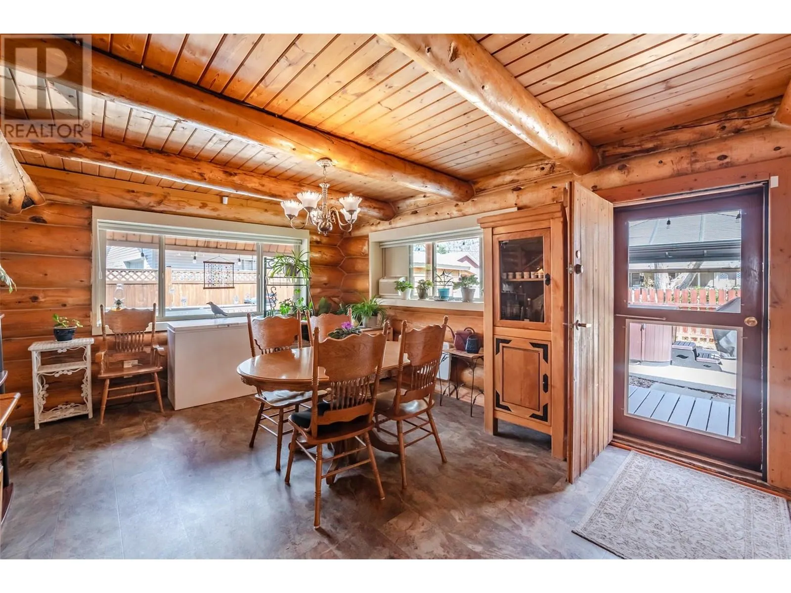 1230 Sykes Crescent
