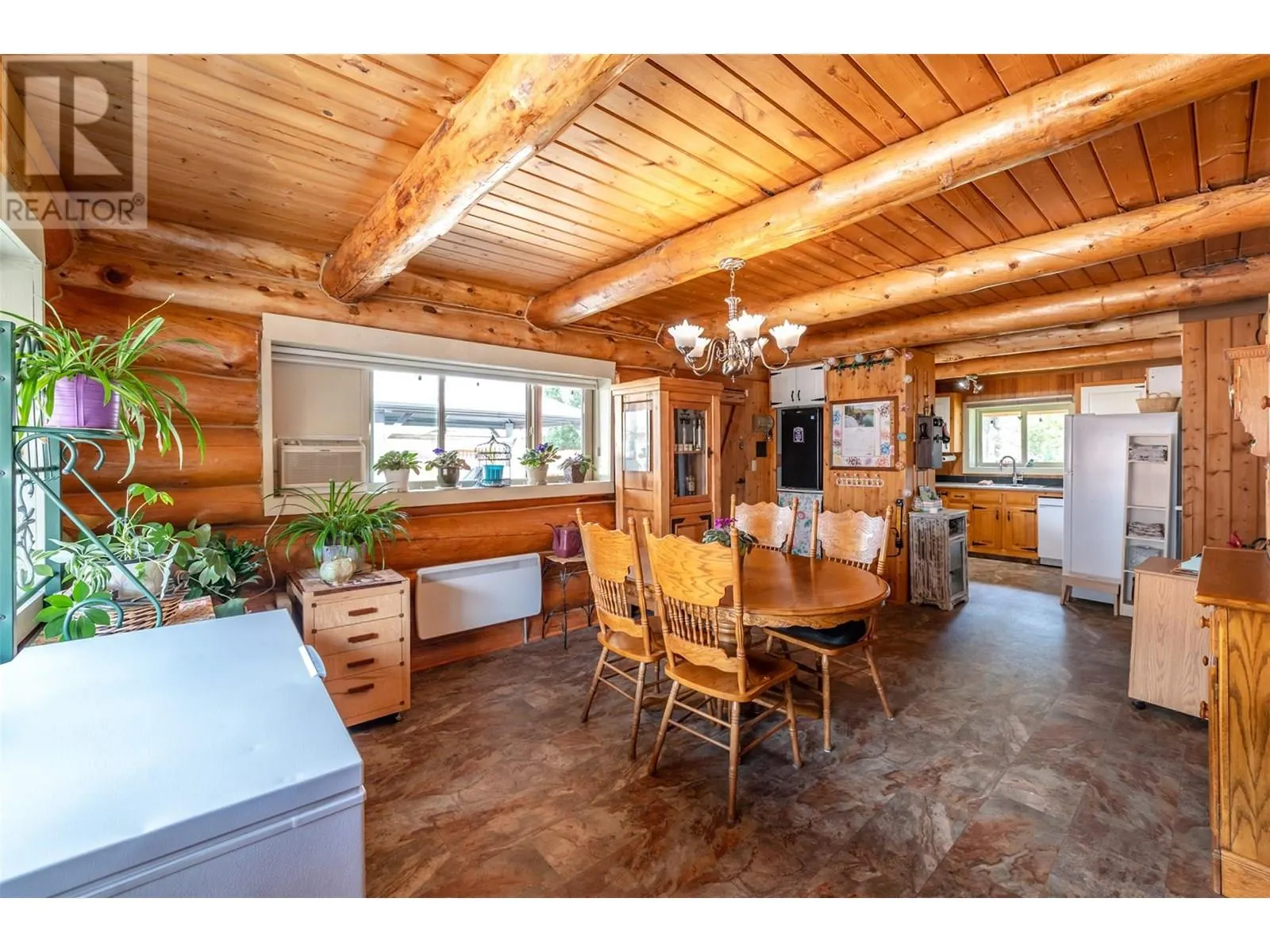 1230 Sykes Crescent