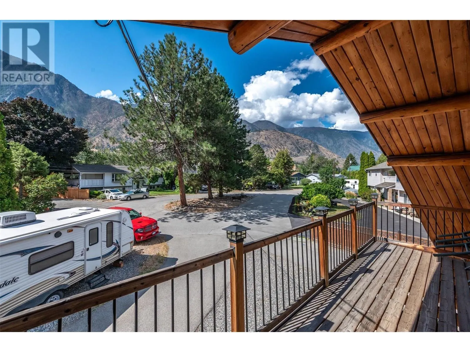1230 Sykes Crescent