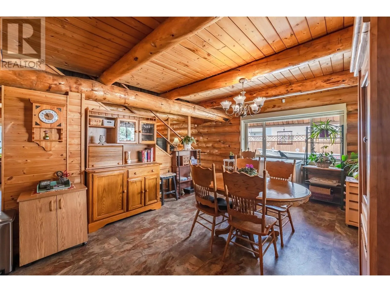 1230 Sykes Crescent