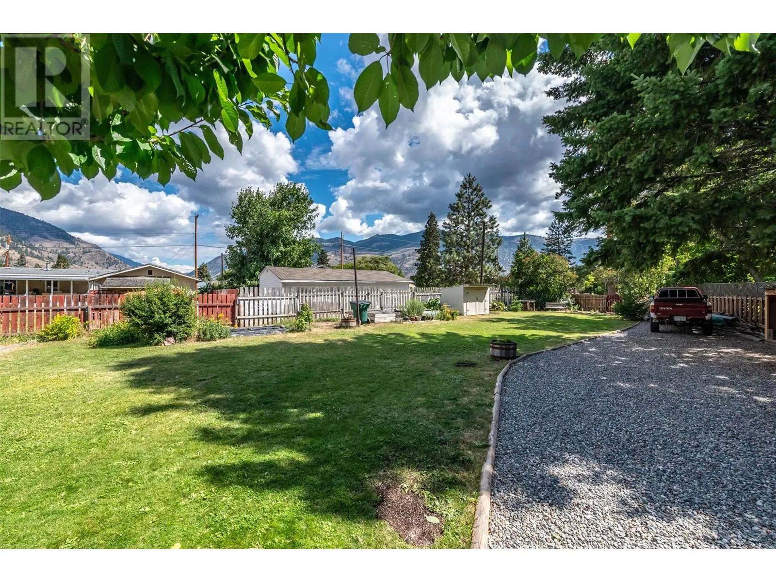 1230 Sykes Crescent