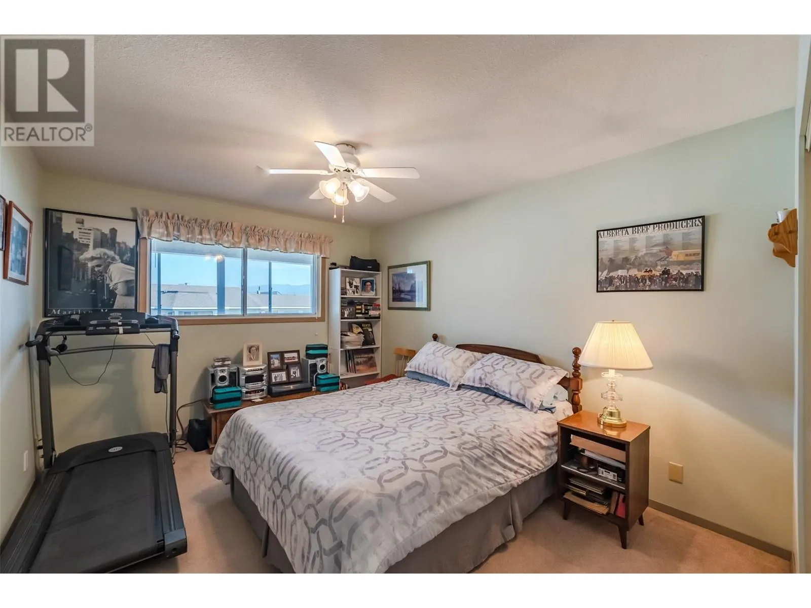 195 Warren Avenue W Unit# 406