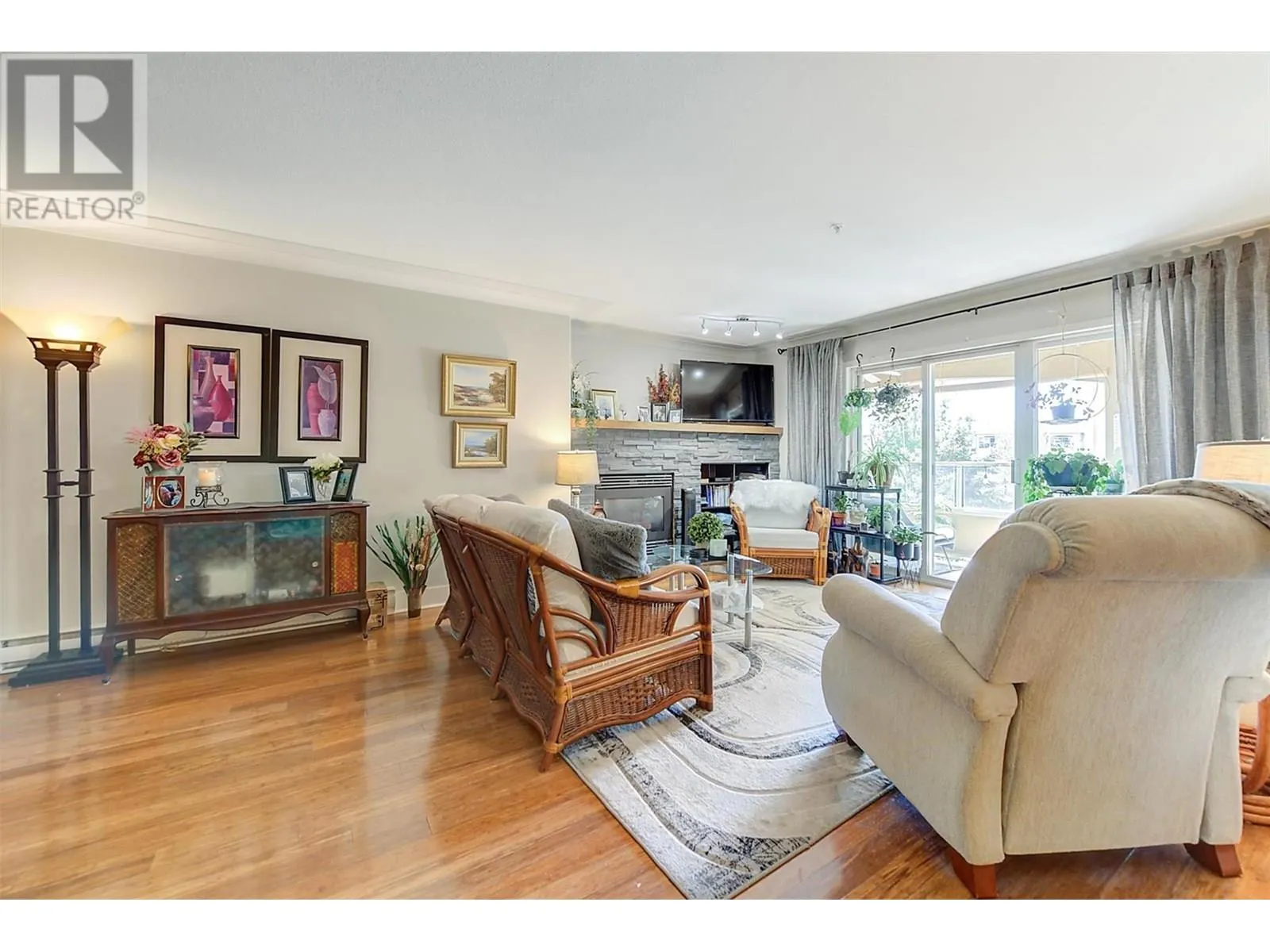 1964 Enterprise Way Unit# 309