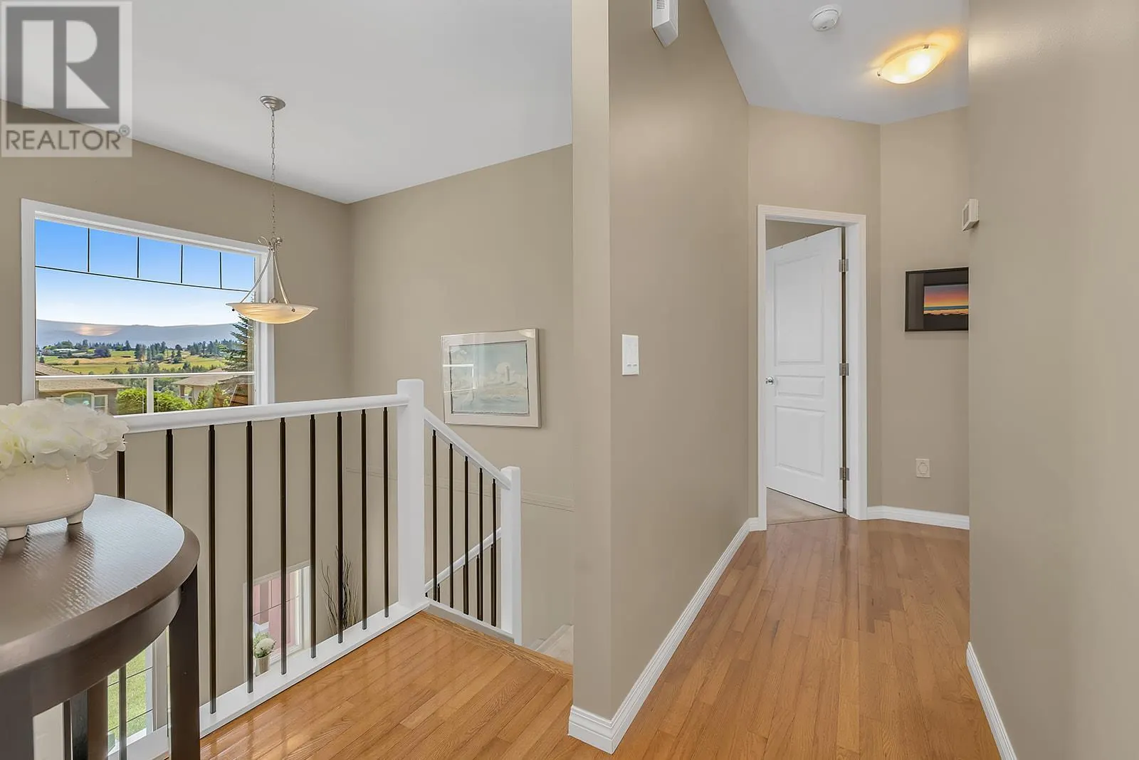 2040 Spyglass Way