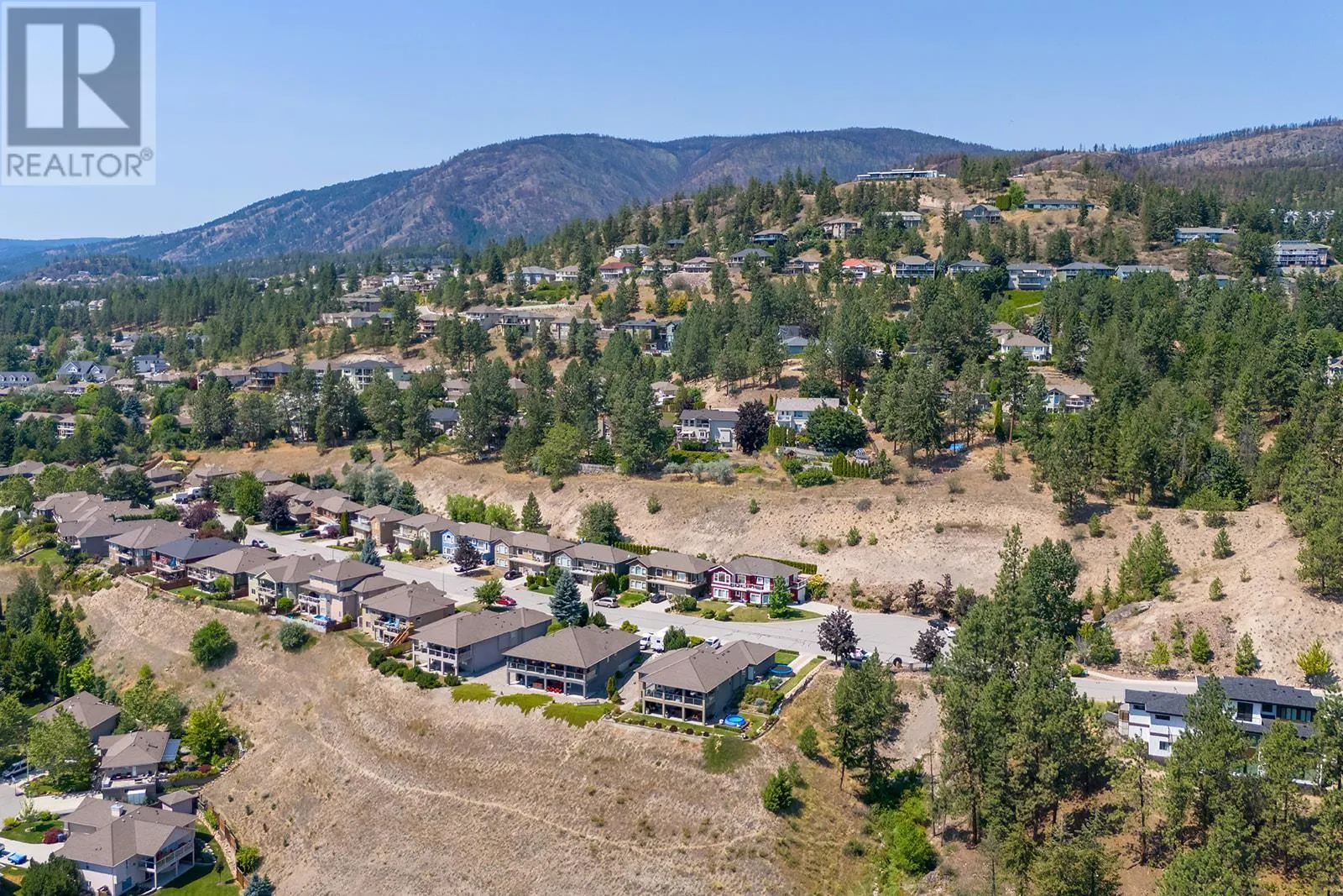 2040 Spyglass Way