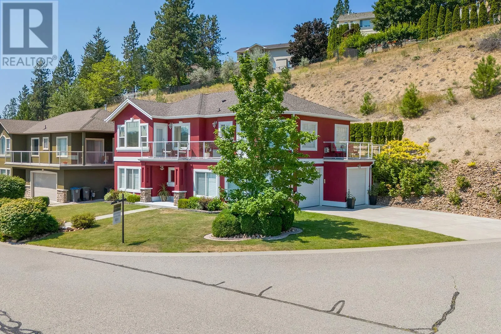 2040 Spyglass Way