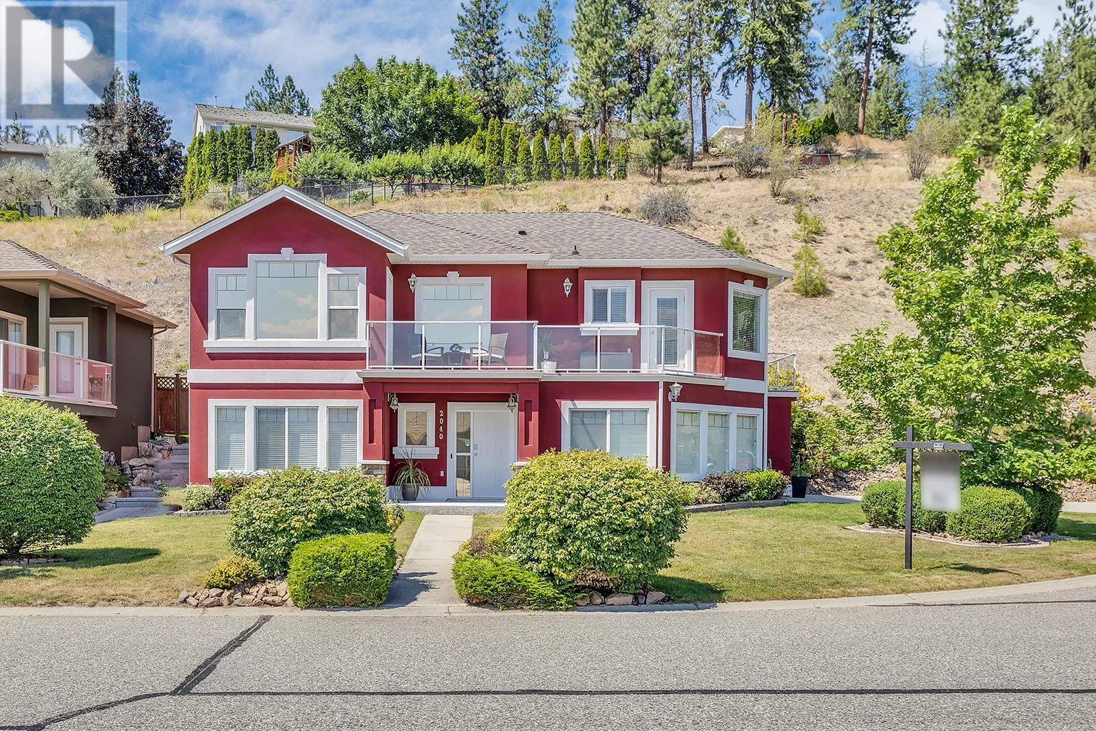 2040 Spyglass Way