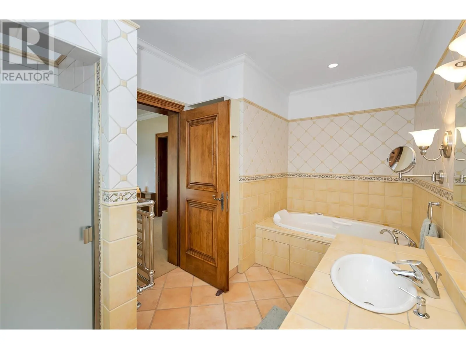 202 Stepping Stones Crescent
