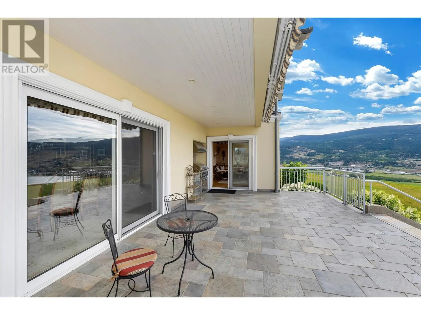202 Stepping Stones Crescent
