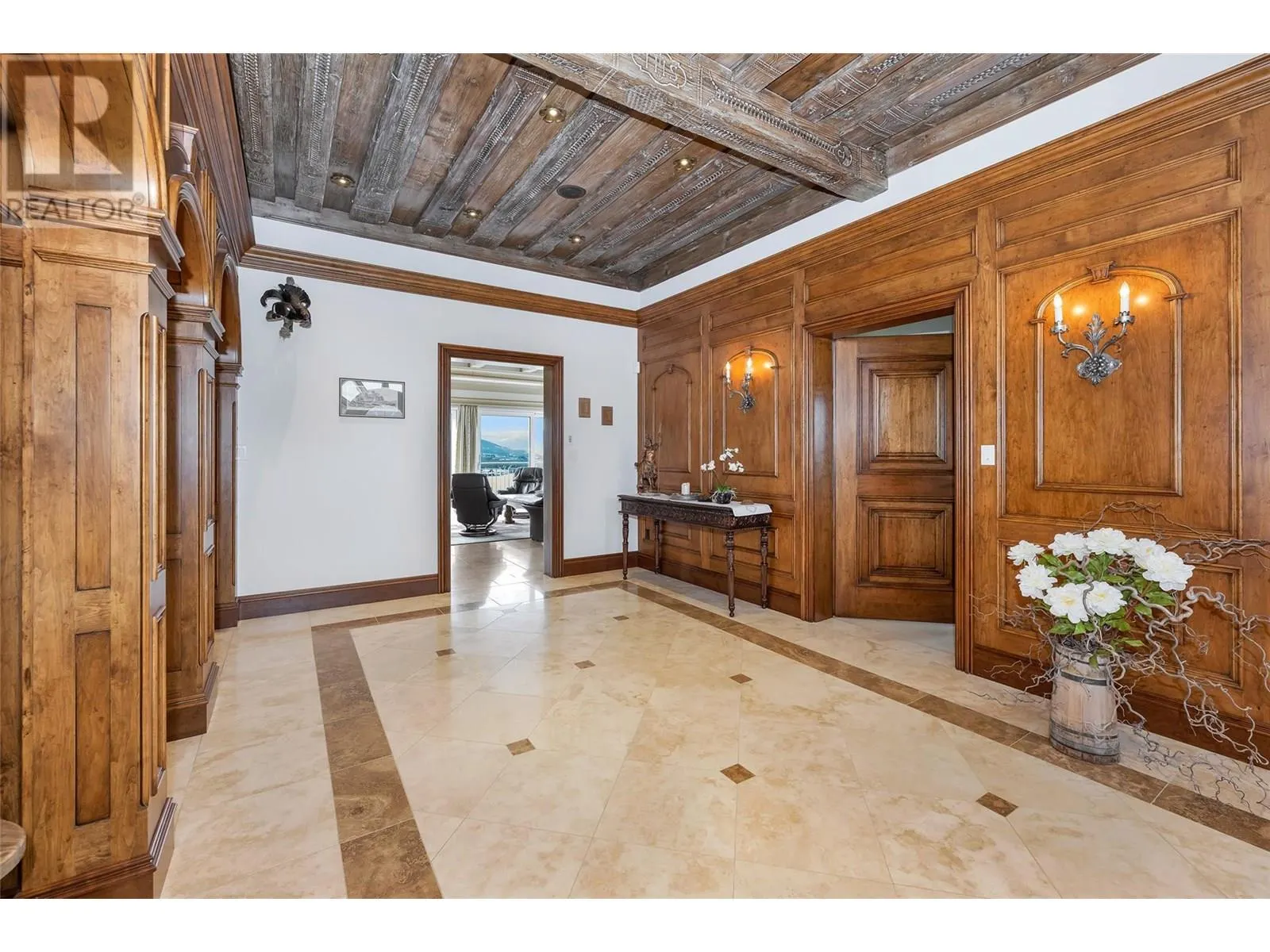 202 Stepping Stones Crescent