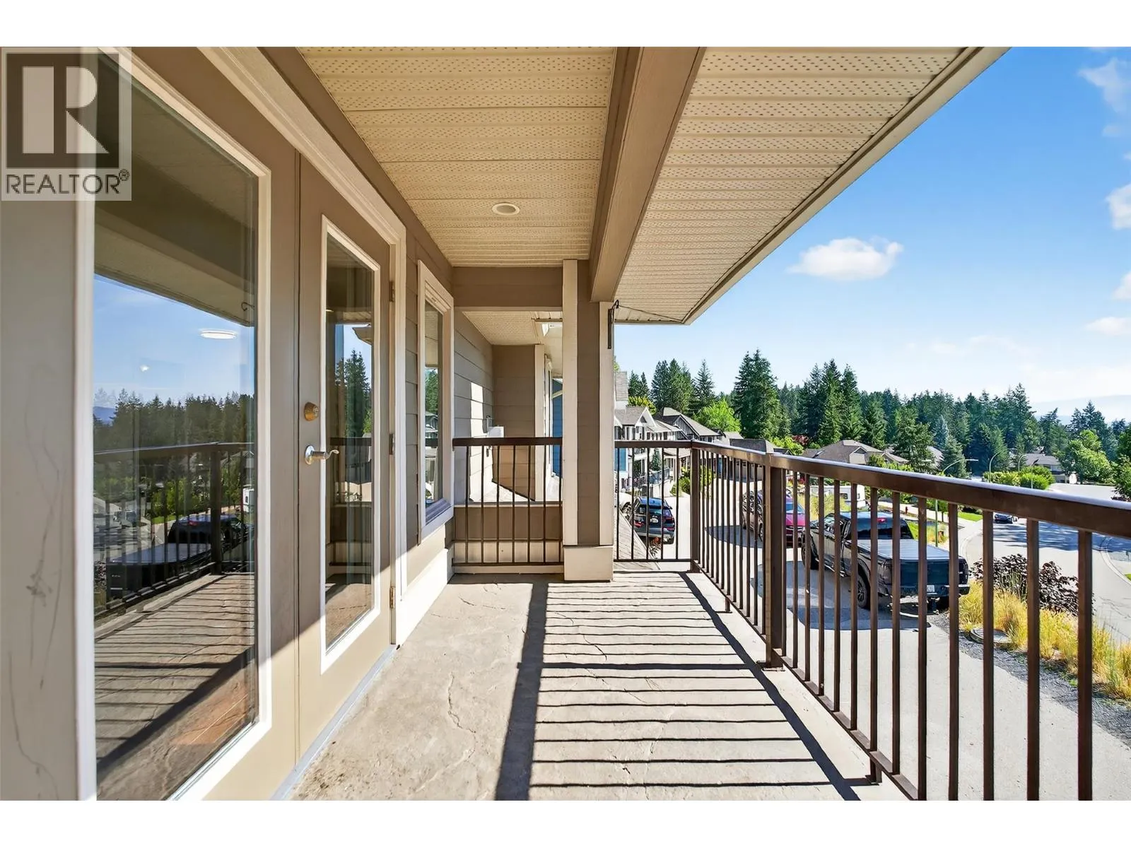 2225 Sunview Drive