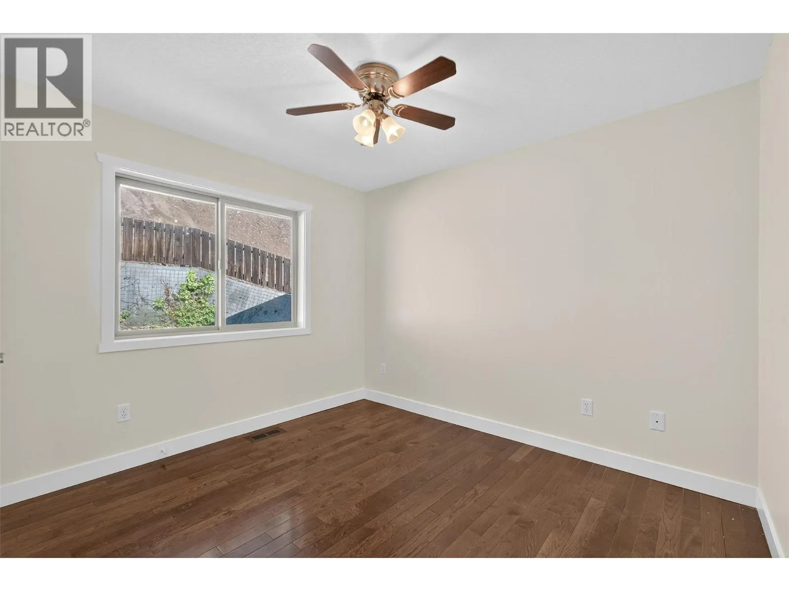 2225 Sunview Drive