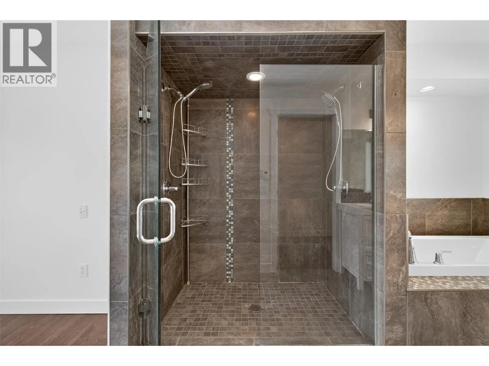 2225 Sunview Drive