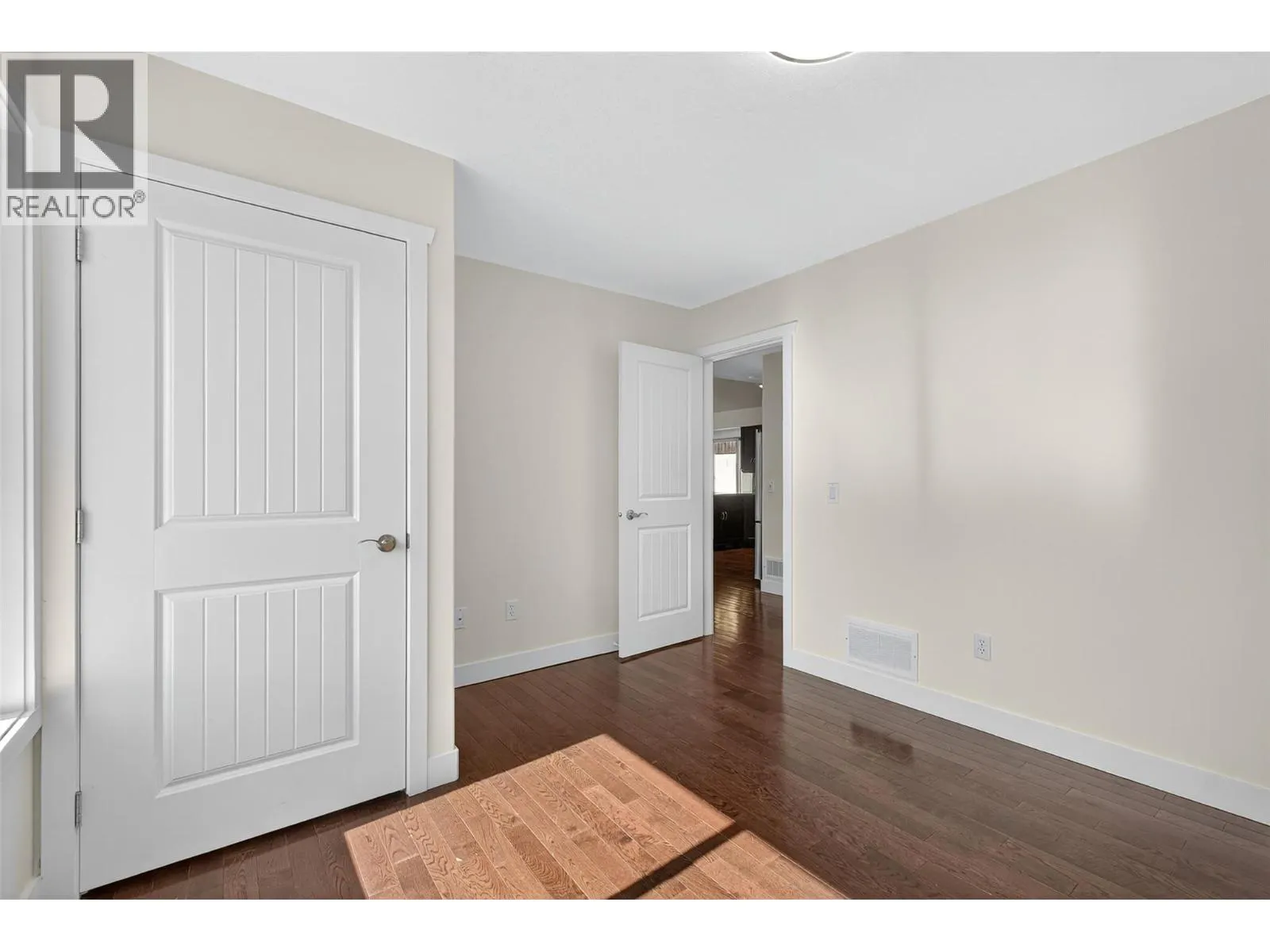 2225 Sunview Drive