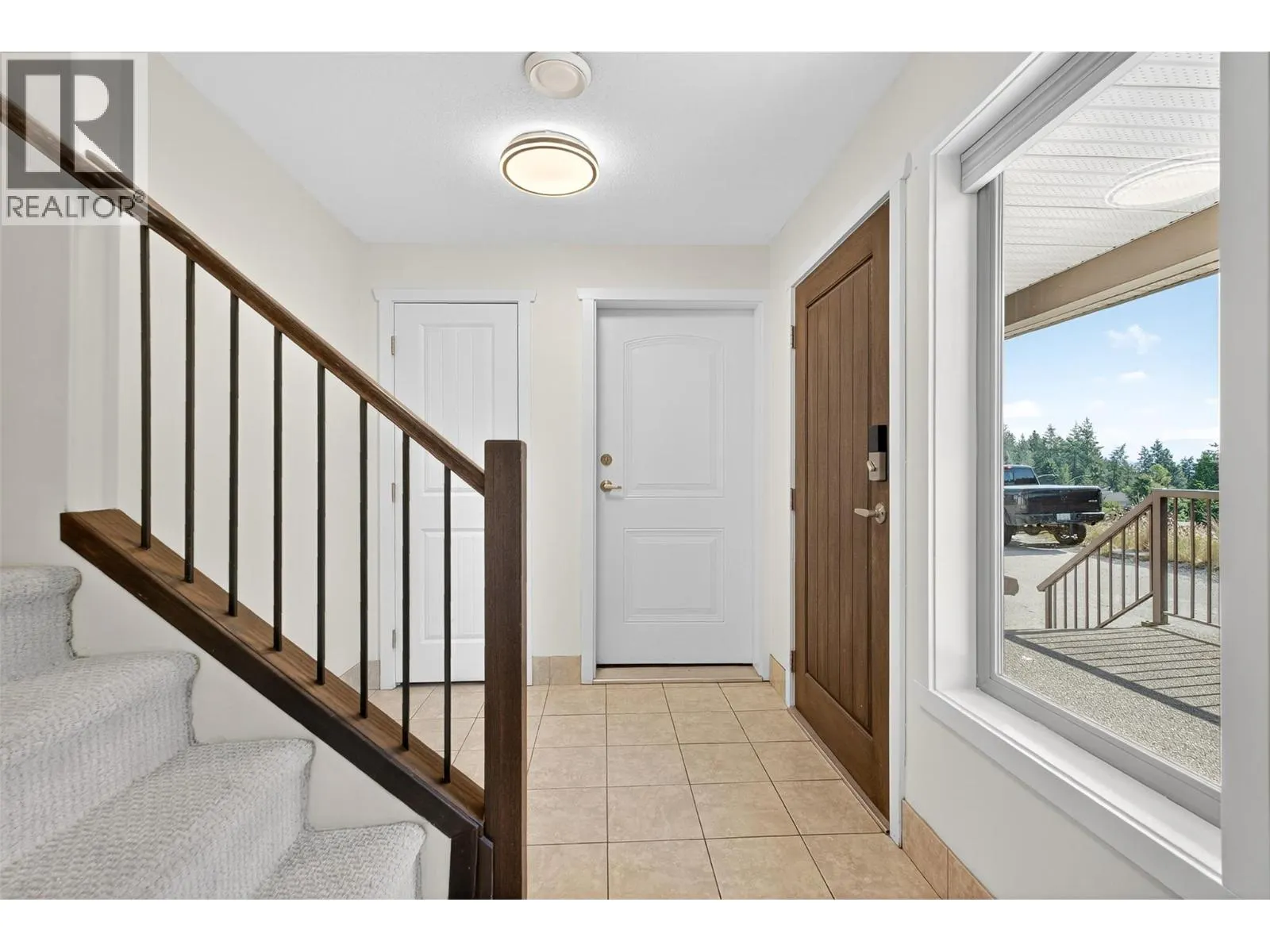 2225 Sunview Drive