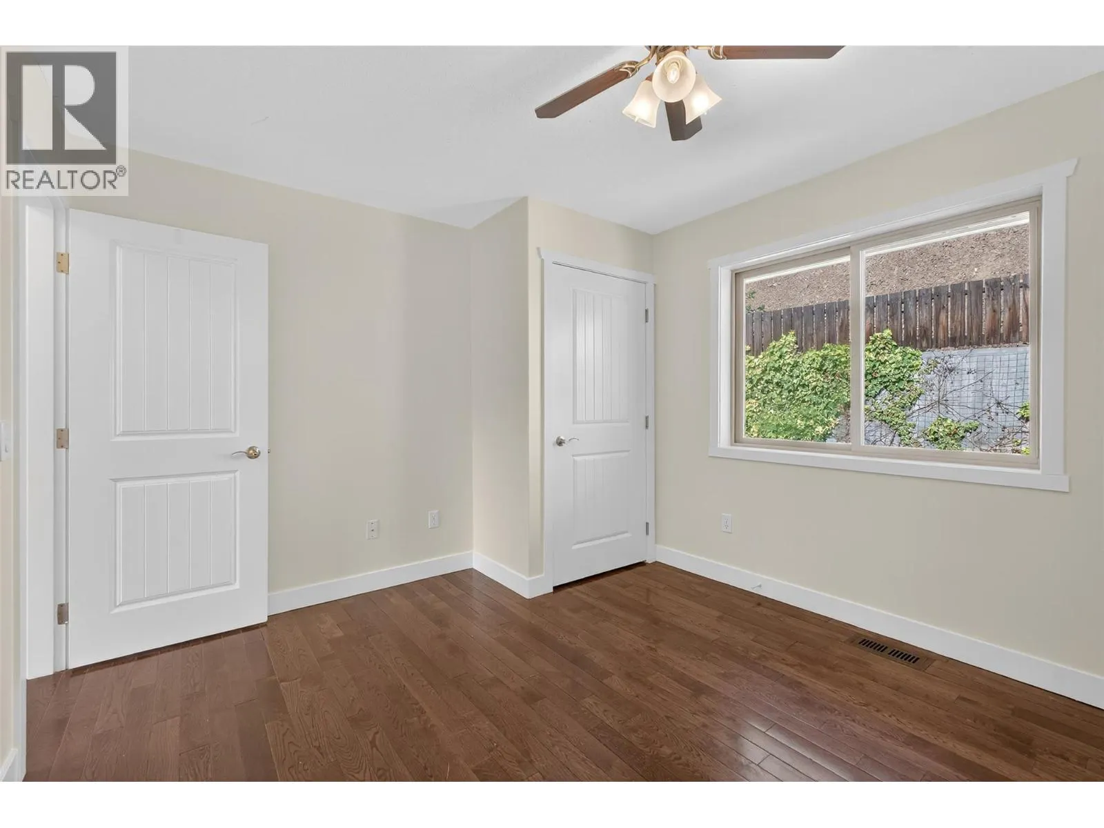 2225 Sunview Drive