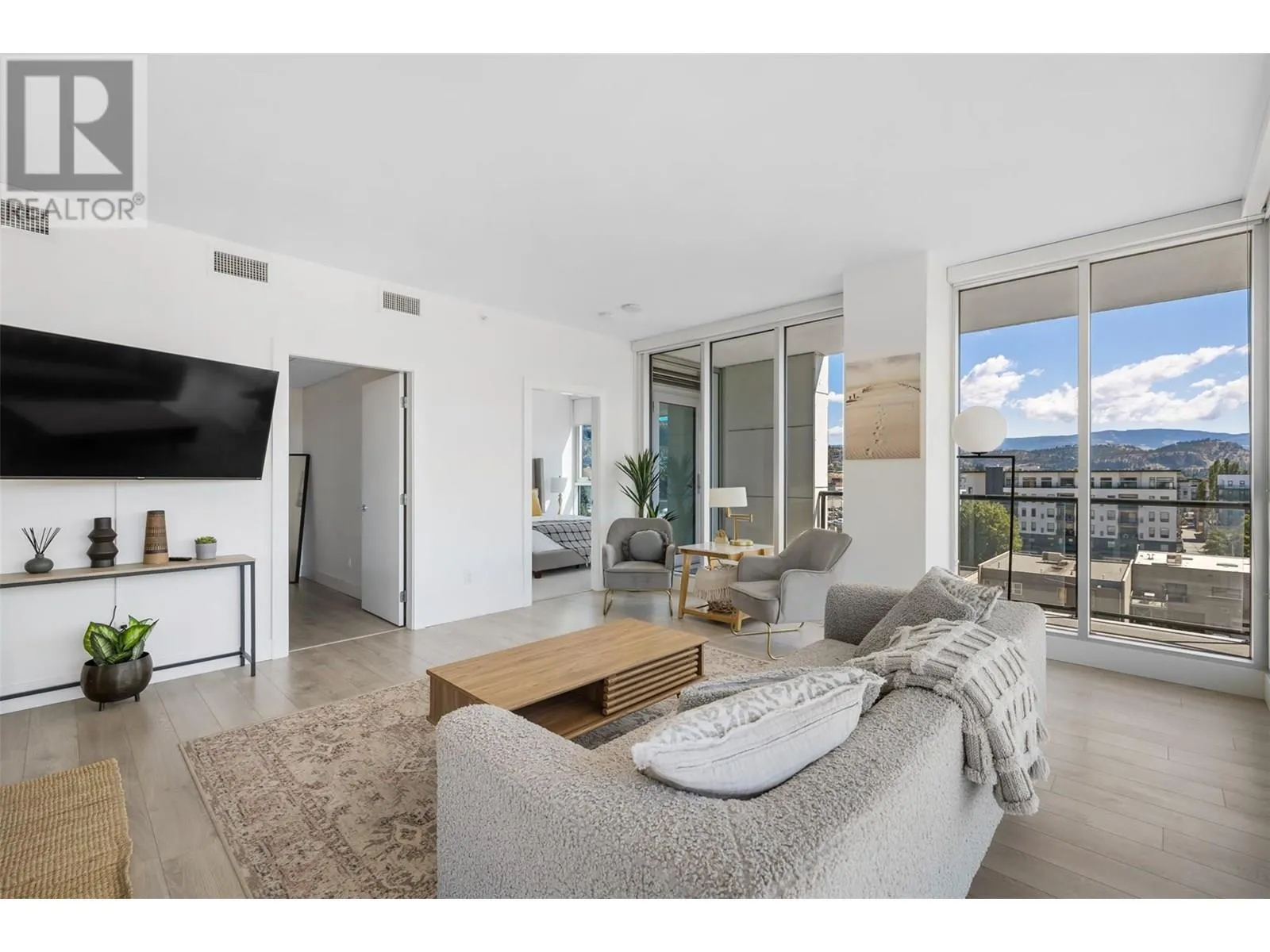 1232 ELLIS Street Unit# #708