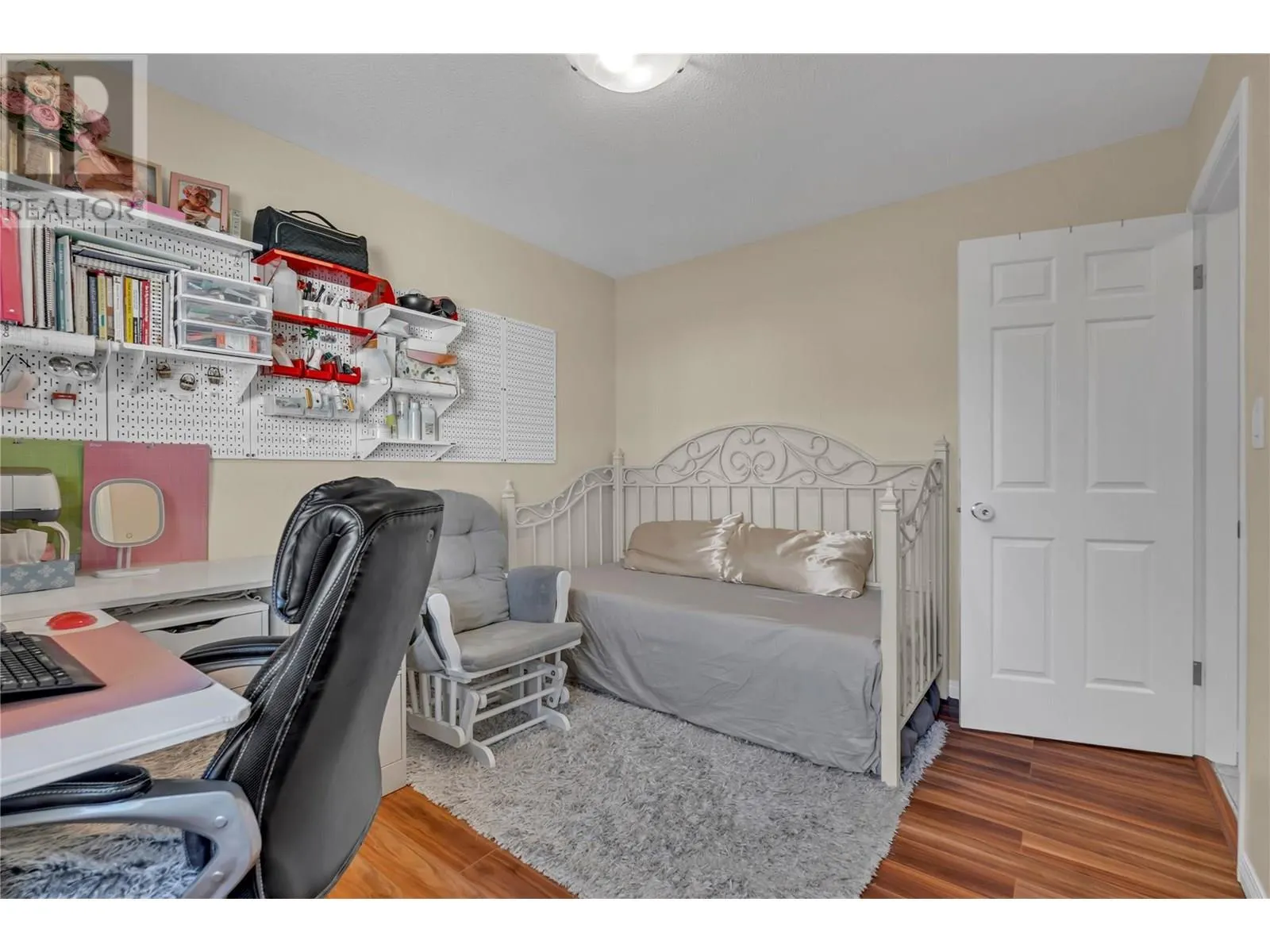 2393 Cornwall Drive