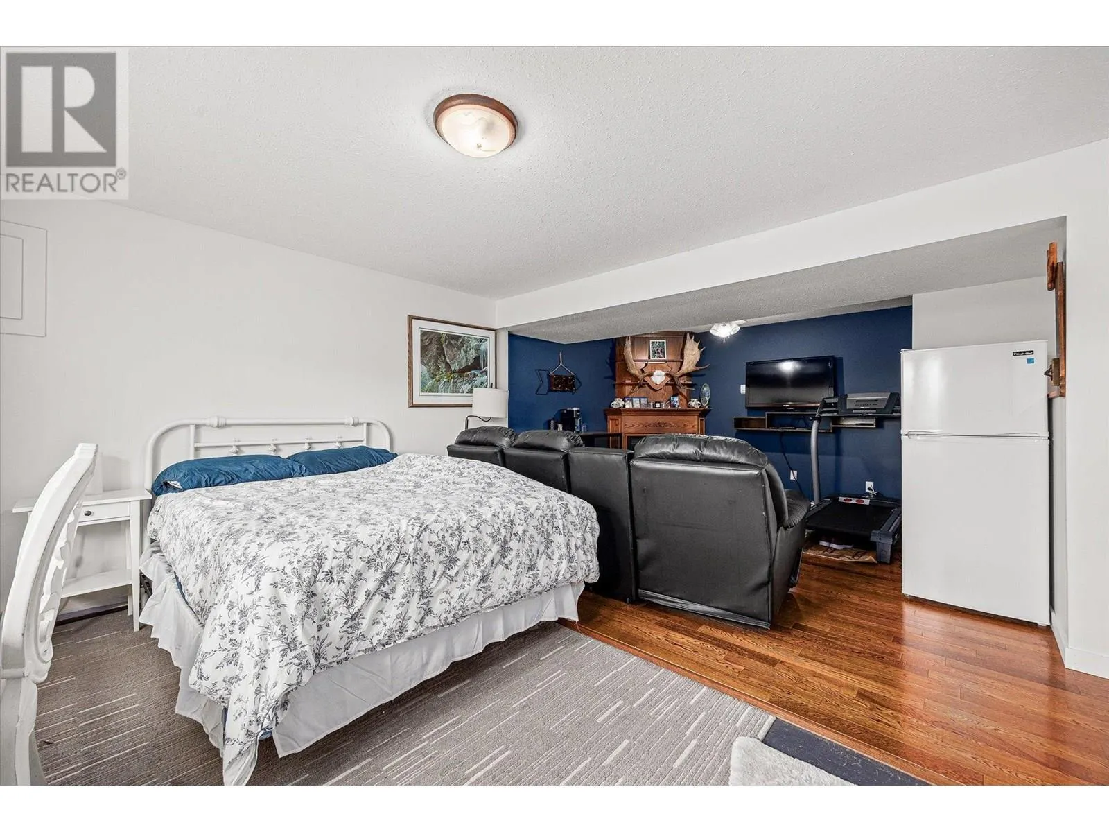 3530 Chives Place