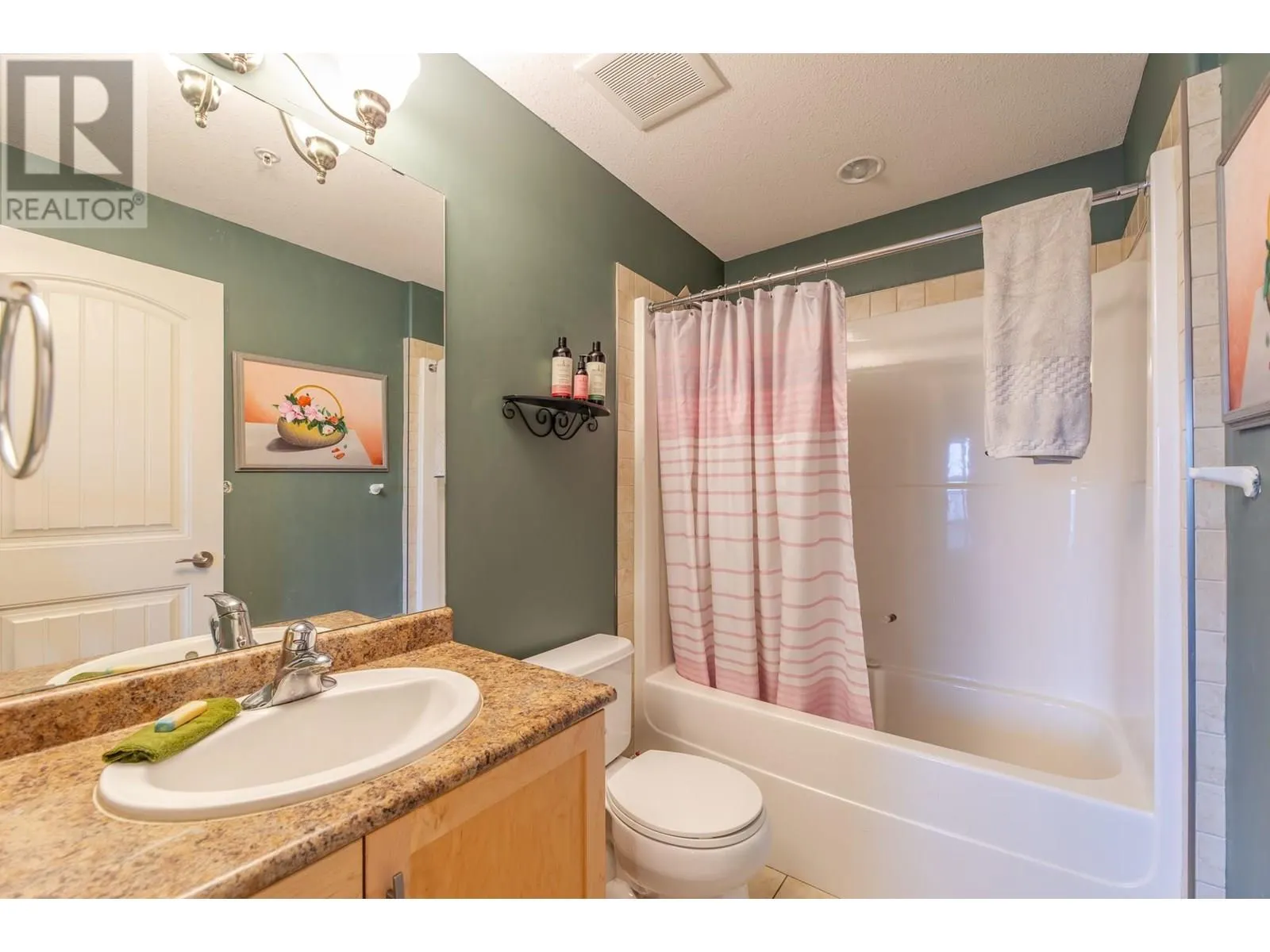 13615 Victoria Road N Unit# 205