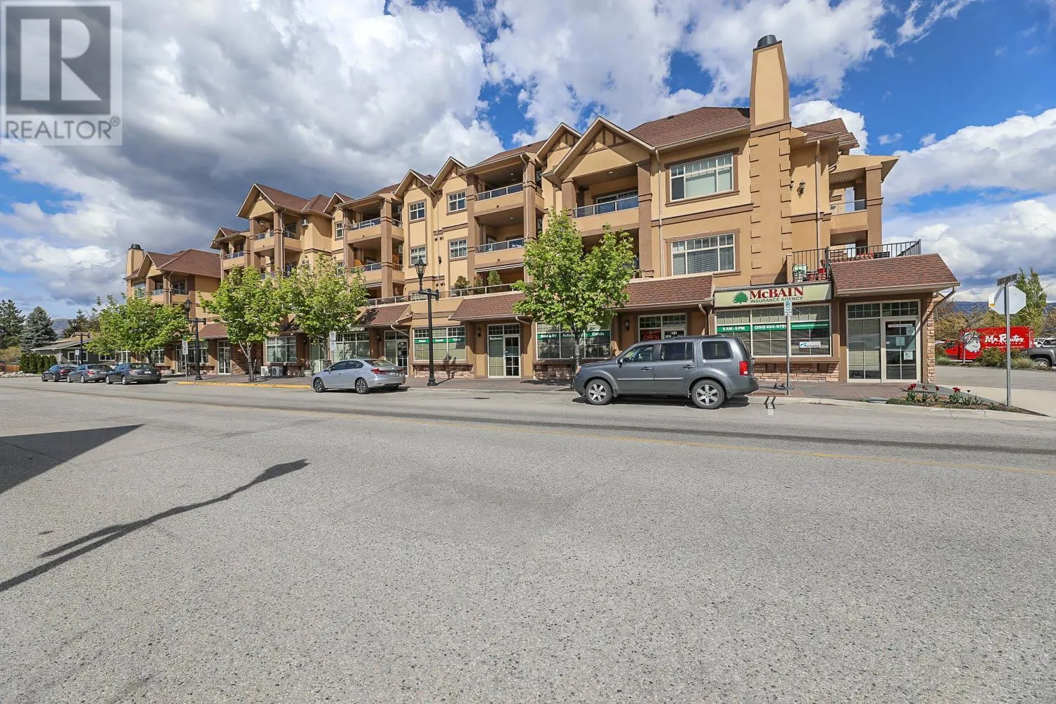 13615 Victoria Road N Unit# 205