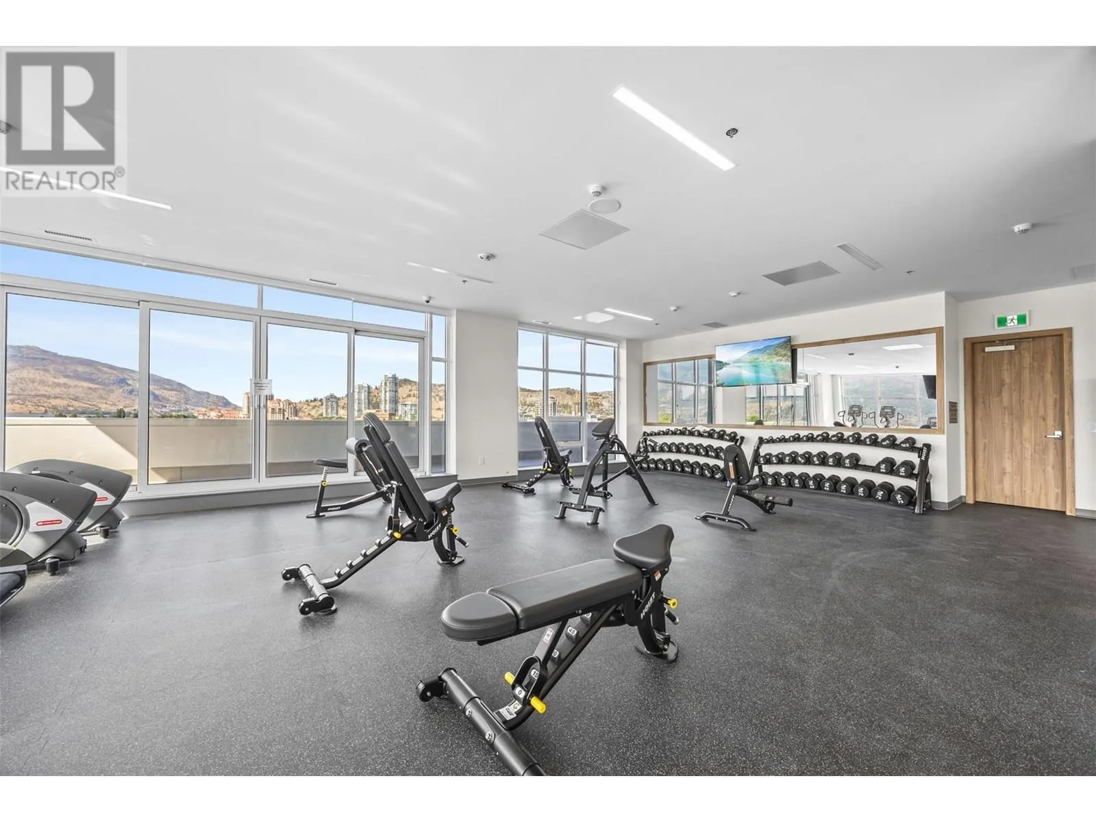 238 Leon Avenue Unit# 1403