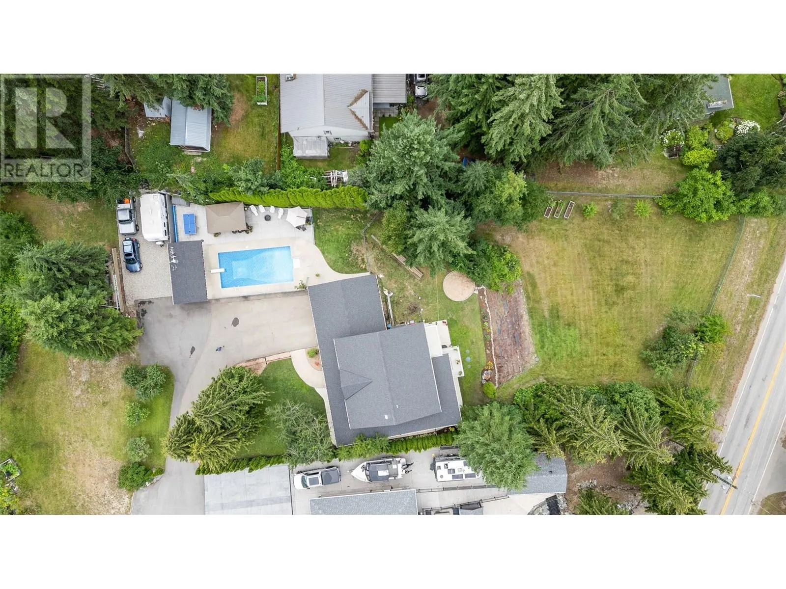 2662 Blind Bay Road