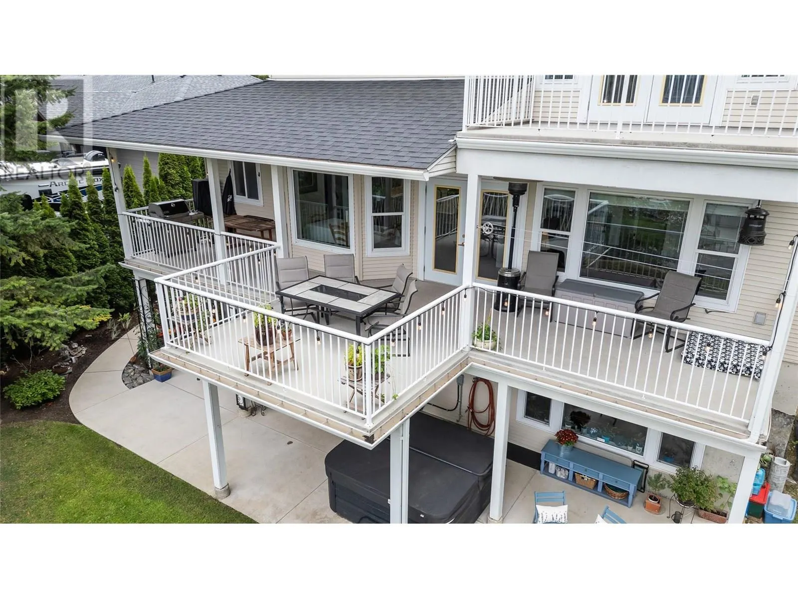 2662 Blind Bay Road